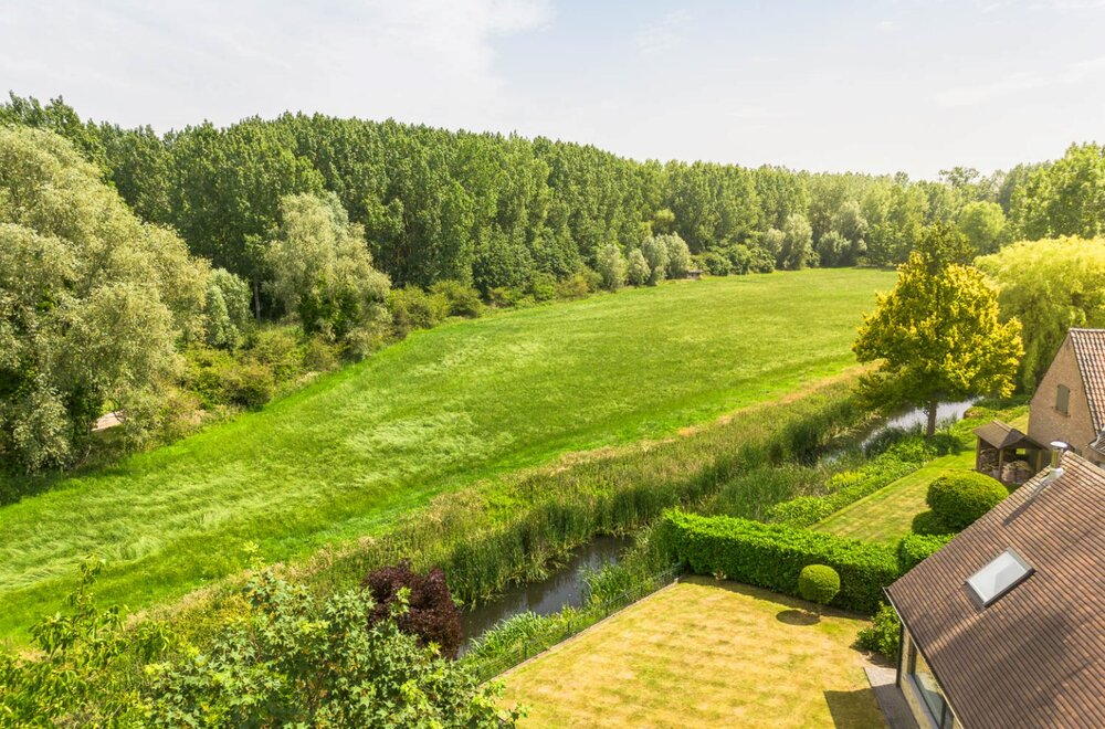 Rustig gelegen villa met prachtig zicht op natuurgebied