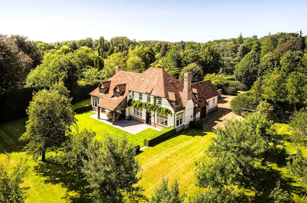 Exclusieve villa van Bernard De Clerck met idyllische tuin
