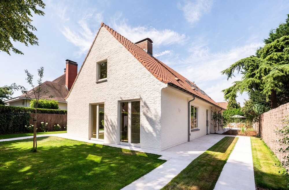 Hoogwaardig afgewerkte villa nabij het dorp van Latem 