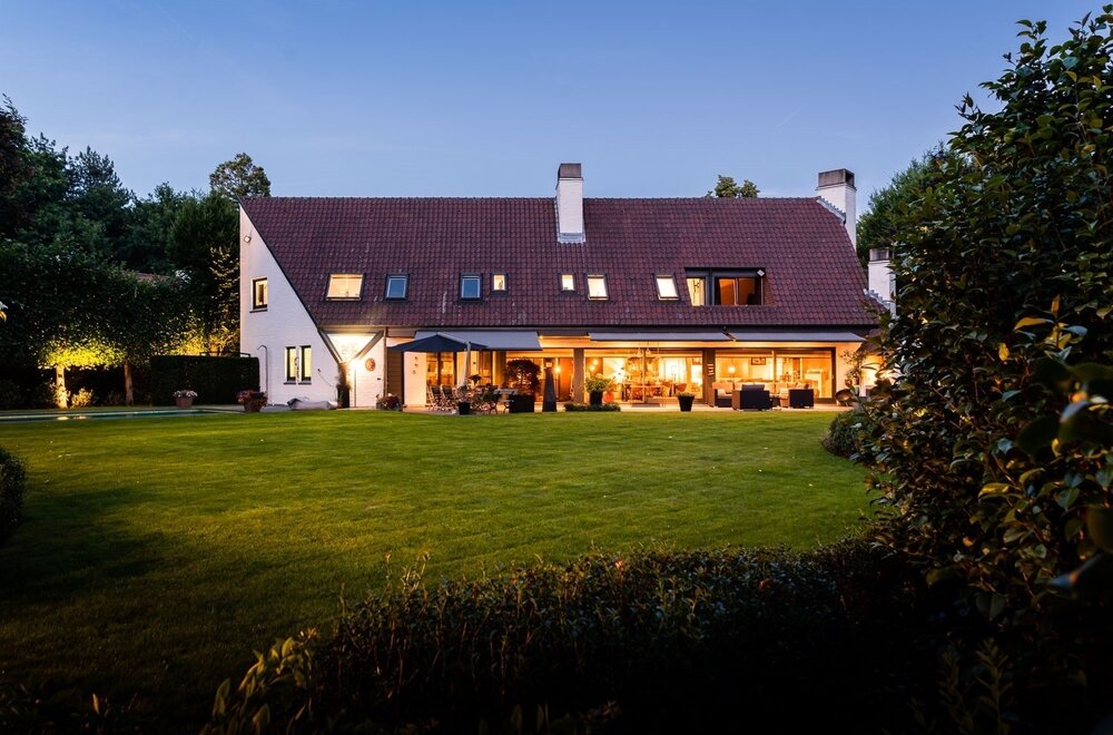 Villa in het Lindenpark te Deurle