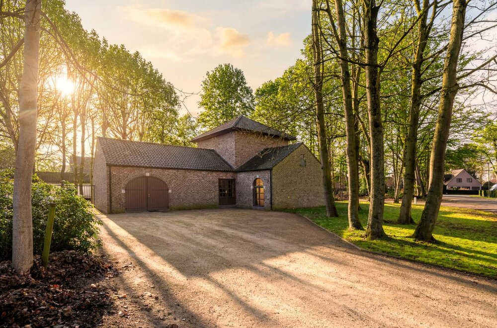 Villa op een rustige ligging te Mariakerke
