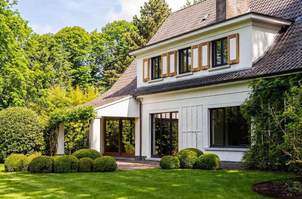 High-end villa nabij het centrum van Sint-Martens-Latem